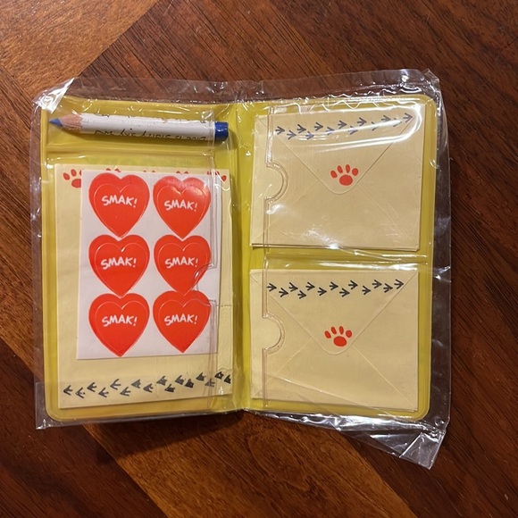 VINTAGE SNOOPY MINI WRITING PORTFOLIO - CUTE STATIONERY SET! - Picture 3 of 8